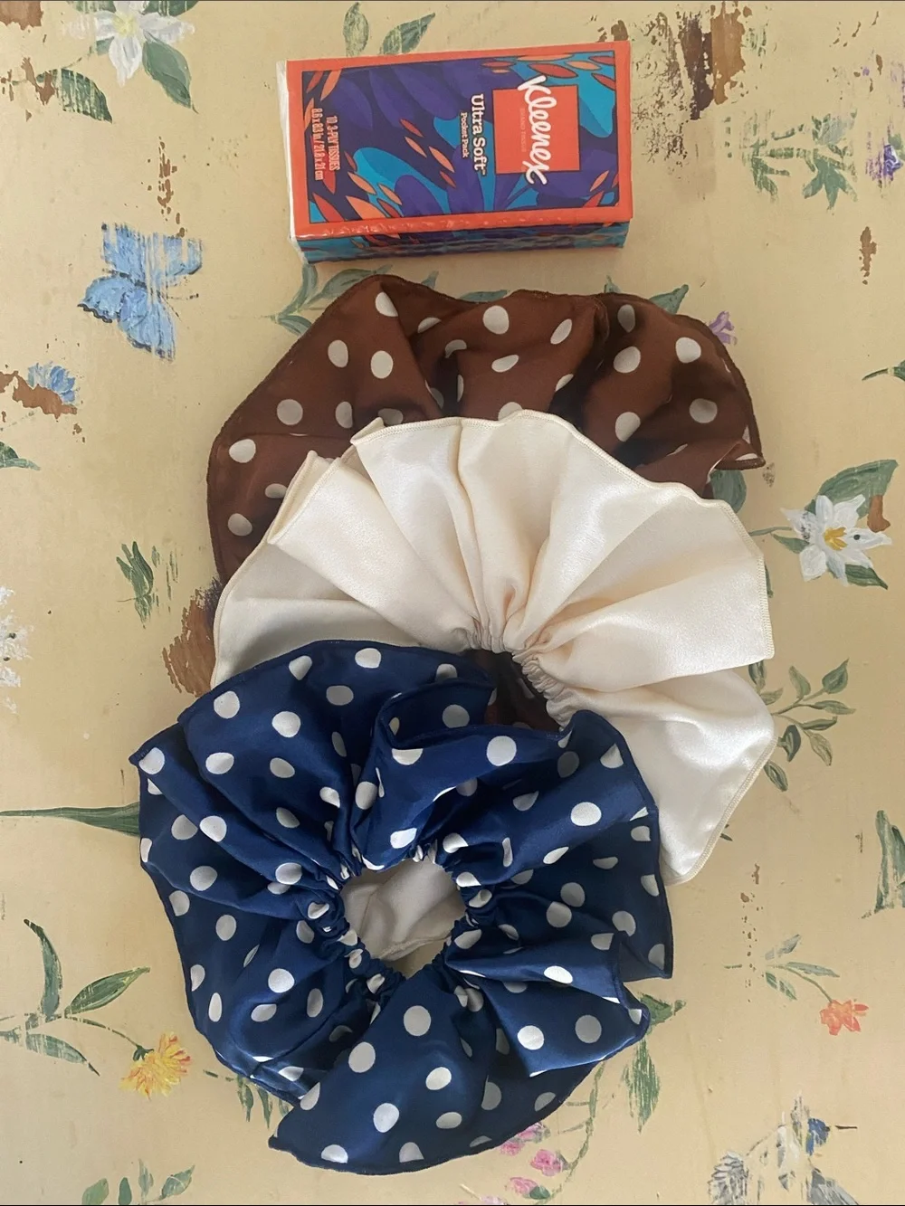 Oversize Satin Scrunchie Trio